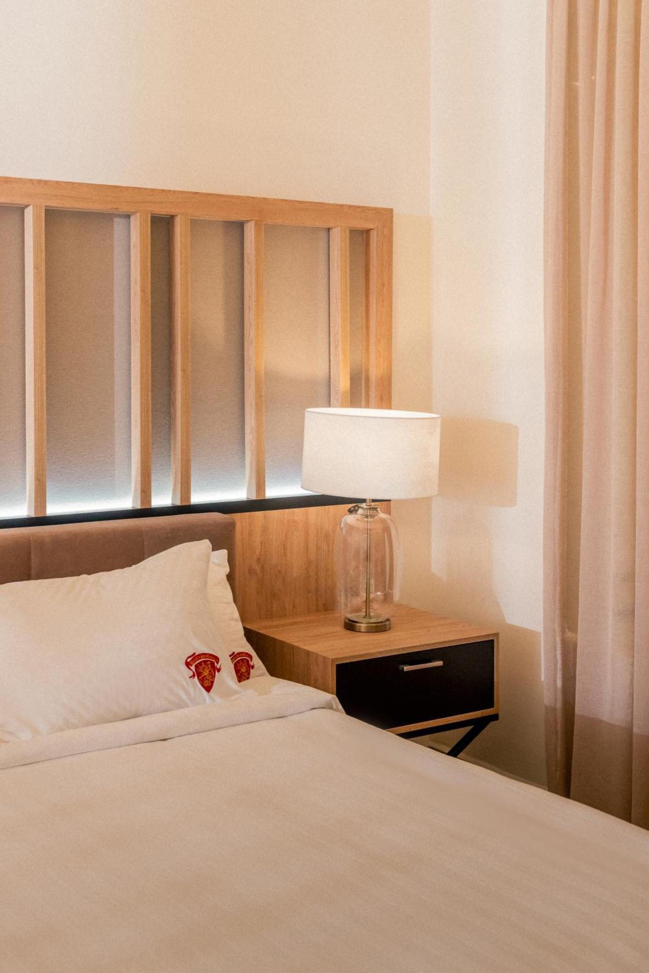 Hotel Saint Georges Beirut Al Marfa' Exterior photo